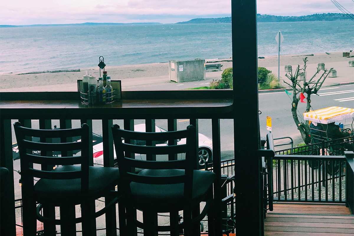 Seattle's Best Outdoor Bars