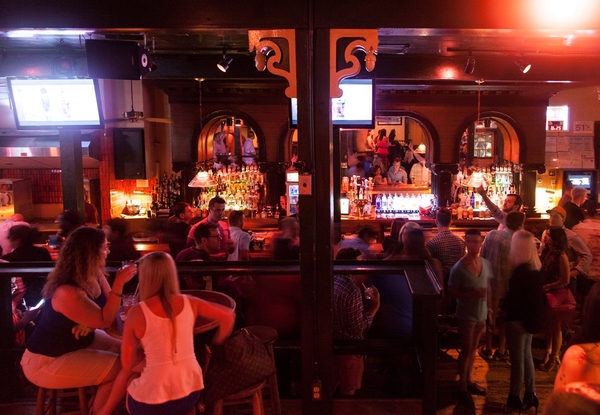 JR's Bar & Grill